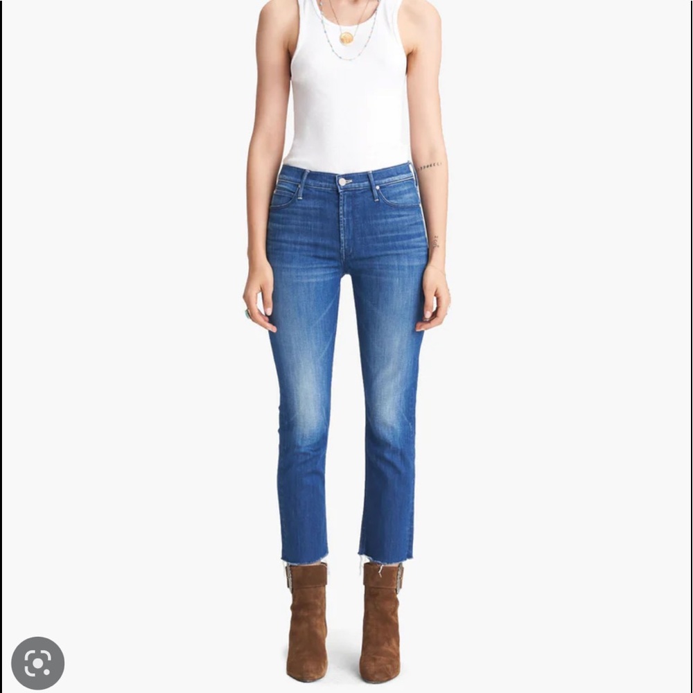 MOTHER jeans The Mid-Rise Dazzler Crop Fray hem.